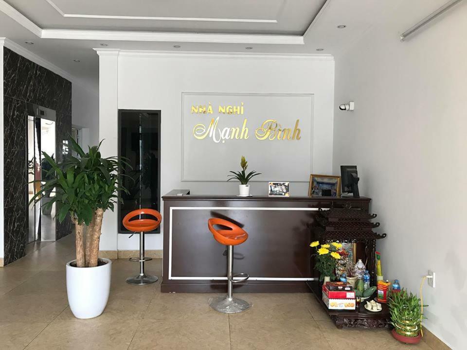 Nha Nghi Manh Binh Bed & Breakfast Hai Phong Exterior photo